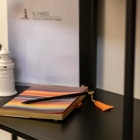 Il Faro Luxury & Lounge بيت ضيافة 3*