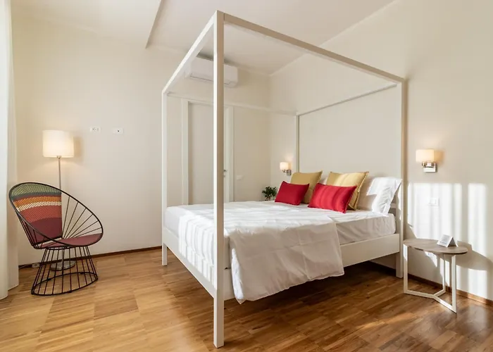 Гостьовий будинок Il Faro Luxury & Lounge Ла-Спеція