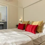 Πανσιόν Il Faro Luxury & Lounge 3*