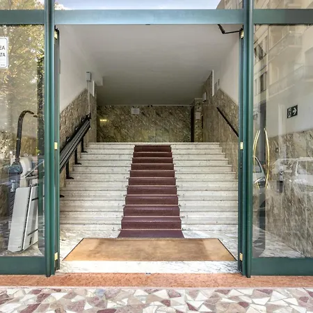 Guest house Il Faro Luxury & Lounge *