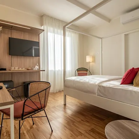 Il Faro Luxury Rooms&lounge 3*