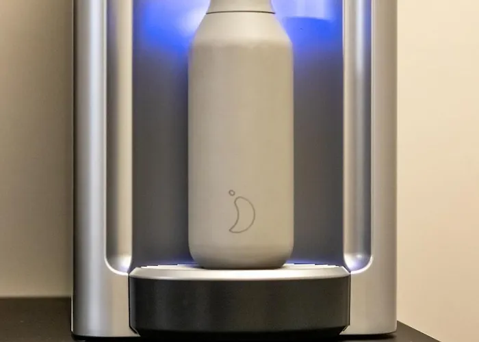 Il Faro Luxury & Lounge בית הארחה