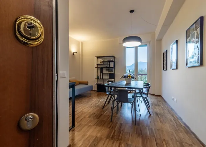 招待所 Il Faro Luxury & Lounge 3*