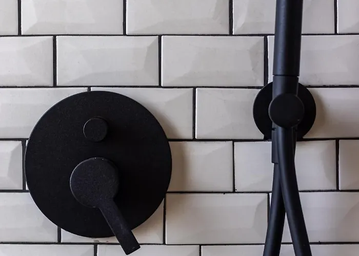 Il Faro Luxury & Lounge בית הארחה