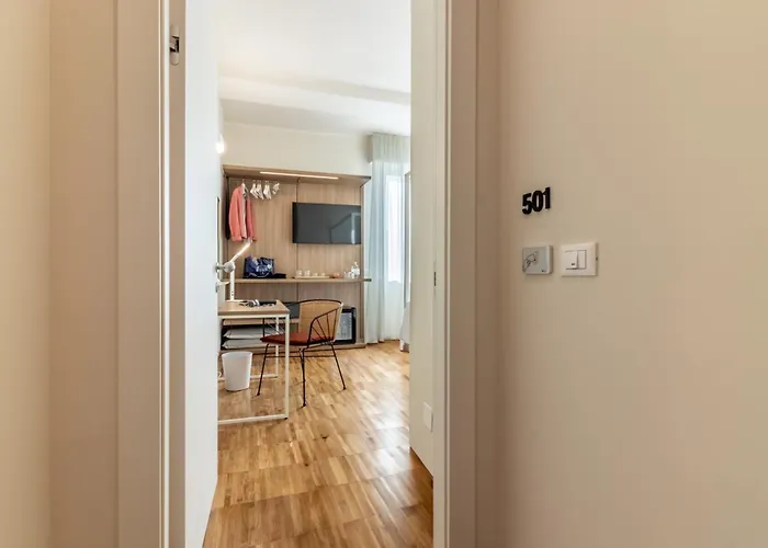 Pensionat Il Faro Luxury & Lounge 3*